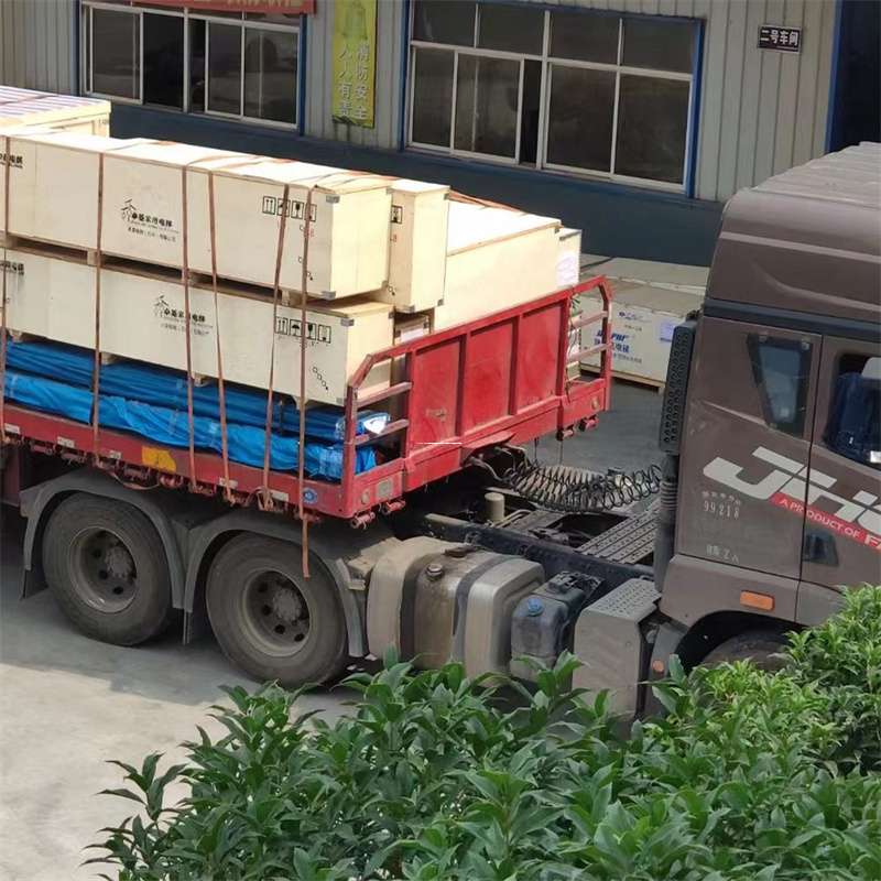 河南洛阳西工至新疆阿勒泰福海县物流专线，一站式服务，让您的货物畅行无忧